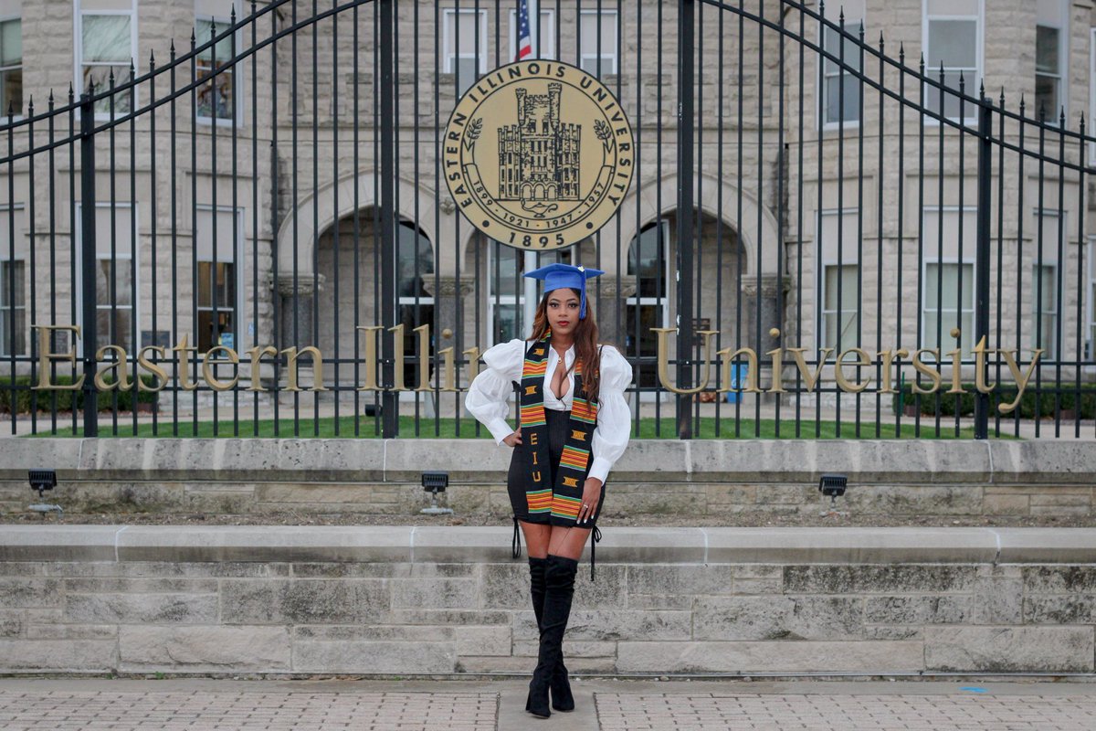 Shantelsabrina's tweet image. My time is now 👩🏽‍🎓. The butterfly has finally Blossomed! 🦋🦋it’s only up from here! 🥳 Graduation 3 weeks away 🤯 #FirstGenStudent #EIU2020
