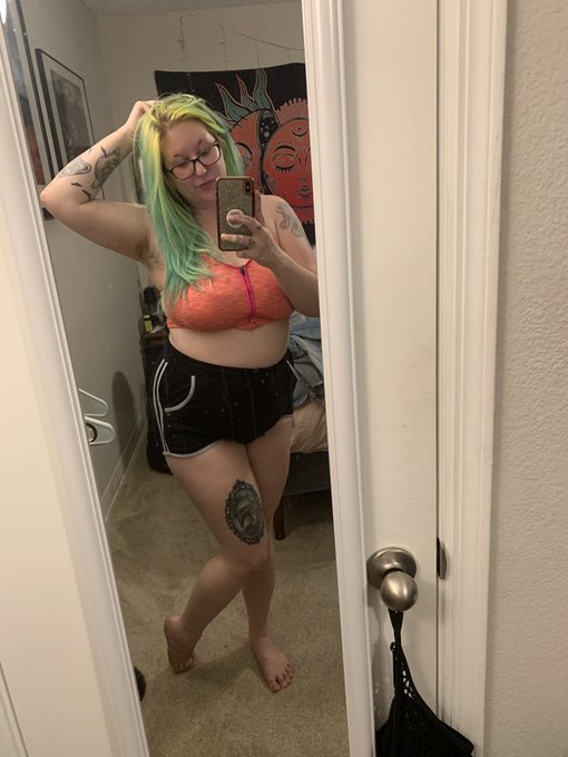 Starting to work out again https://t.co/bn1nsERovv<a href="/tag/hohoho"class="tags"><span>#hohoho</span></a>