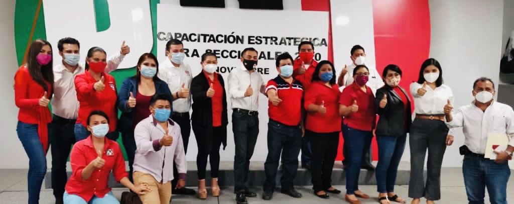 Acompañe al <a href="/IRHCam/">Instituto Reyes Heroles, Campeche</a> en los trabajos de capacitación política para los equipos de base municipal. Estamos construyendo los mejores resultados con el mejor equipo.  

¡Unidos y con fuerza para el 2021! 🇲🇽👊🏽