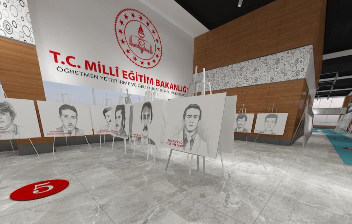 Şehit öğretmenlerimizi saygı ve rahmetle anıyoruz.

✍🏻Güzel sanatlar lisesi öğretmen ve öğrencilerimiz, şehit öğretmenlerimizin fotoğraflarını tuale yansıttı.

Kara kalem resimlerden oluşan sergi, Kovid-19 nedeniyle sanal galerimizde...

Gezmek için👉 bit.ly/3nOhZc8