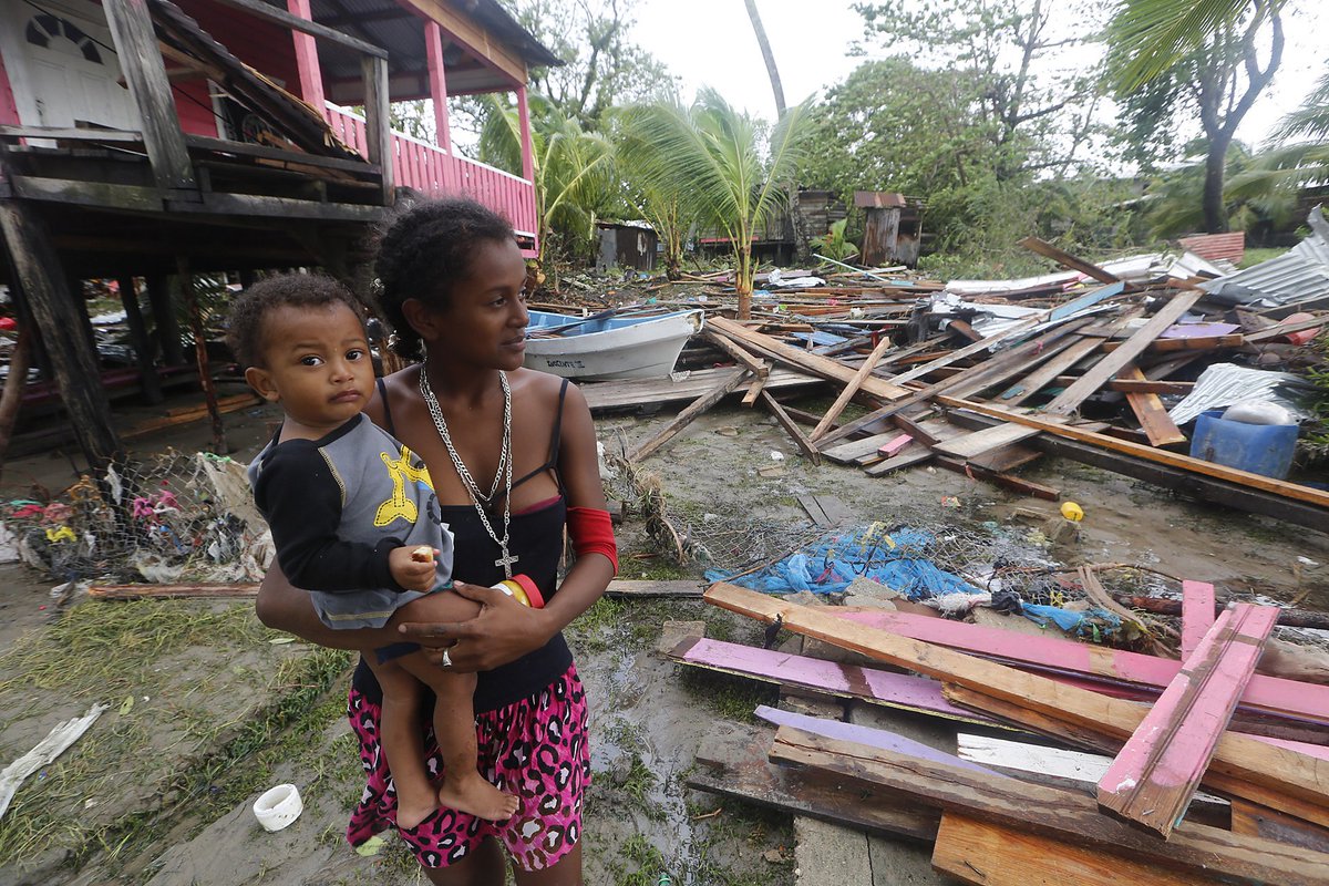 CompanerosInc's tweet photo. 🇨🇦 🇳🇮 Please give to the NIDIA WHITE SHELTER for GIRLS &amp; WOMEN destroyed by HURRICANES ETA &amp; IOTA in Nicaragua. https://t.co/apbspgj0SY https://t.co/UA8B6Pi6Qj