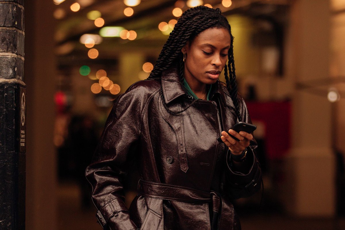 You don't have to be the smartest, most qualified or loudest person in room to be successful in tech, you just have to be confident, organised, listen &amp; be clear ✔️ Hayley Markhamj @CodeCampAu #IWinTech #WomenInTech #Cyberwomen #SeeHer #GirlsWhoCode

Vogue.com.au/vogue-codes/ne…