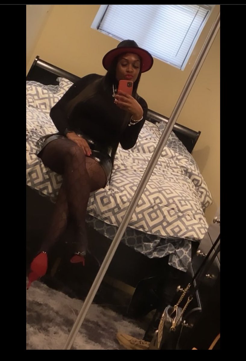 ashlet2u's tweet photo. #LLSLUTTY♥️ https://t.co/VDq2loKSpL