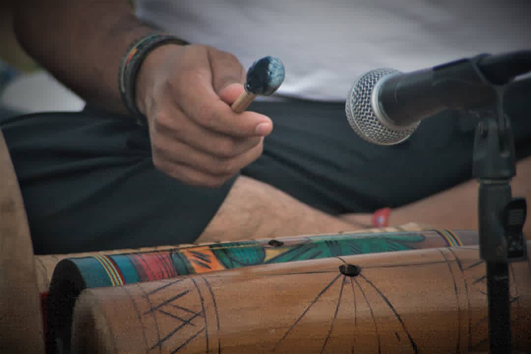 4Bacab's tweet photo. Día del músico...
No importa que instrumento musical toques, lo importante es que la música no pare...
Fotografías de Israel Jiménez Landa 
#música #díadelmúsico #music #díadesantacecilia https://t.co/lqZpCc3JtG