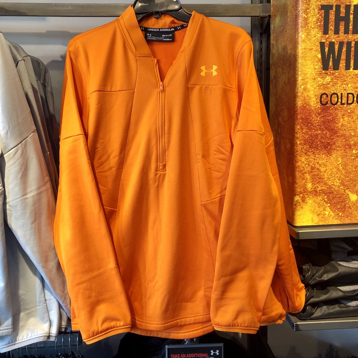 TangerTilton's tweet photo. Shop now and save an extra 20% OFF everyday through 11/25! Get coupons: https://t.co/zzjsM8qtrG
#TangerFinds for less:
#UnderArmour Factory Men's Cold gear Fleece 1/2 Zip: now $39.19
#GAPOutlet Cozy Socks: $1.59
#shopping #sundayvibes #blackfridaysale https://t.co/g1jYZg48XO