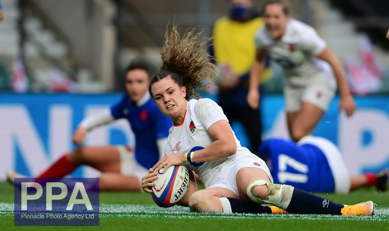 ppauk's tweet photo. An amazing match for @EnglandRugby Red Roses against France and seeing @ShaunaghBrown @zoeharrison123 @UmbroUK @Harlequins @TeamEngland #hereslookingatyou #RedRoses #WearTheRose #Umbro #UmbroRugby #O2 #O2Sports #BBC #BBCSport #Rugby #WomensRugby @elliekildunne https://t.co/xm5jy559om