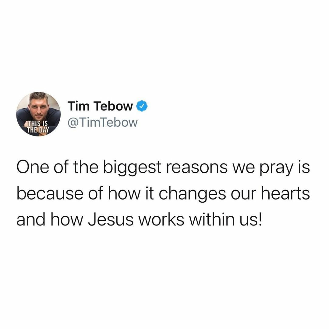 LightOn_Thehill's tweet photo. Prayer is essential to every believers walk with God. #prayerworks 

@TimTebow https://t.co/vaEZPGXRjW