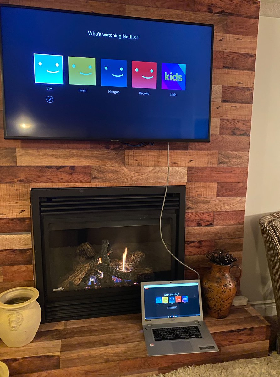 marmst_YEP's tweet photo. My learner asked if there was a way he could watch Netflix on his TV. I showed him how to connect a HDMI cord from his laptop to the TV to elicit the mirroring technique. He found this to be very practical for Netflix &amp; streaming sports! 📺 #LetsTeachAdults @YEPeducation https://t.co/QOSvcPGGKw