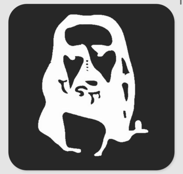 Project20960469's tweet photo. @charlidamelio look at the 4 dots on the nose and in 10 seconds u will see Jesus or god https://t.co/XxPlohM3NP