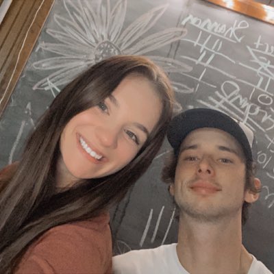 coraajeann01's tweet photo. #NewProfilePic https://t.co/B1zNCiceLs