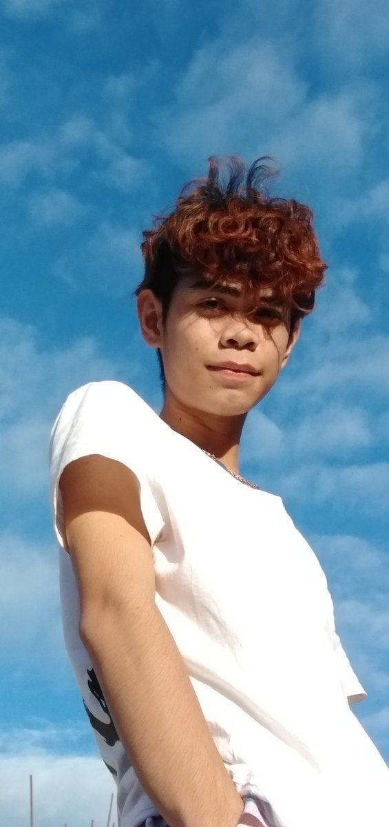 Carl_Ceny's tweet photo. Skyy bLuee💧🐦 https://t.co/RrddZaUGmD