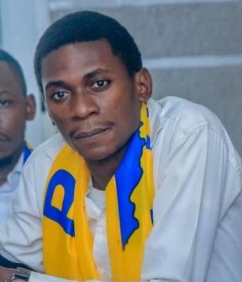 AlainMake20's tweet photo. #RDC : Un mot pour ce jeune congolais, cher @JClaverDJC Architecte de formation, DG du média #lapressenews.net , coordonnateur principal de la coordination de Communication du #COJENA/Kinshasa PPRD/Lemba !
N.B : Soyez élégant svp ! https://t.co/Ev2fAapBFy