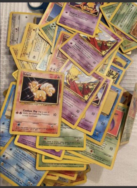 CHalexov2016's tweet photo. New buisness? @lukeswagman #pokamon cards on #ethereum #blockchain .. they are from 1999 🪐🕷🦏🕷🪐 https://t.co/CYgFv1PDbN