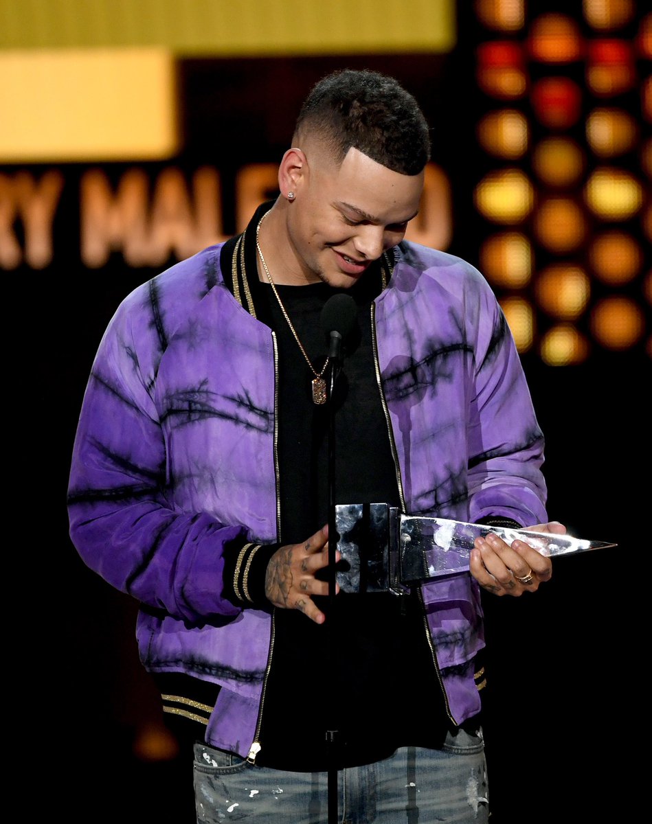 kanebrown's tweet image. Throwback to some #AMAs memories! I love the @AMAs because they are fan voted and I have the best fans ever! 🙏🏾 Can’t wait to watch the show, TONIGHT at 8/7c on ABC!
