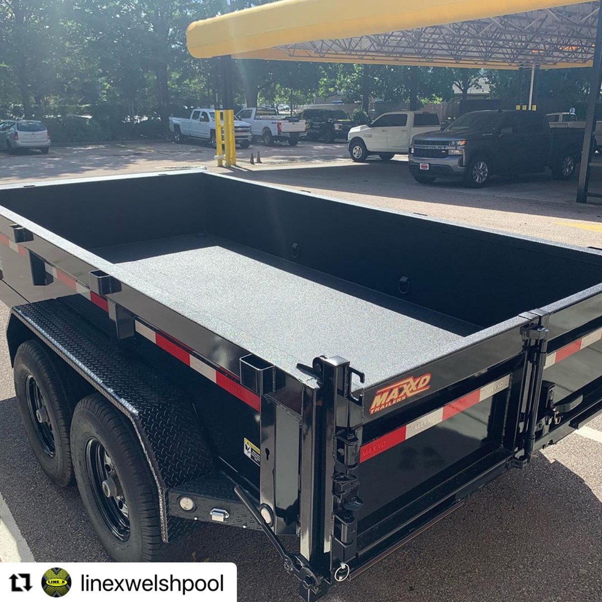 LINEXProtects's tweet photo. Now that's a trailer ready for work! ๐ชโฃ If you've got equipment worth protecting, you need LINE-Xโฃ.
๐ธ: @linexwelshpool
โฃ
#LINEX # LINEXit #LINEXprotects #BeyondTheBedliner https://t.co/E8qHcA4wbF