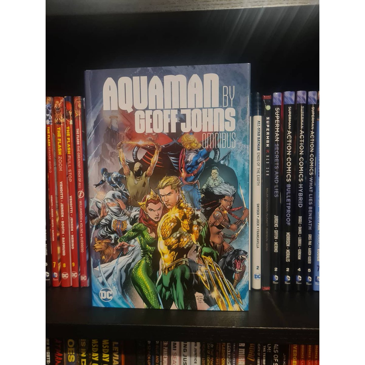~ Aquaman by Geoff Johns omnibus ~

So this was a fun read.

I've never read any aquaman before &amp; it wasn't necessary. It's the perfect jumping in point for any fan.

A must read if you were a fan of the movie.

8.5/10

#dc #dccomics #review #comic

instagram.com/p/CH6AsoThLAM/…