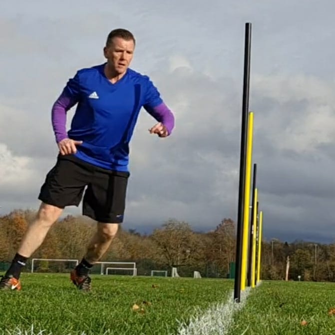 Hill4Nick's tweet photo. Time to put a bit of lockdown graft in and get the fitness back 💪⚽️⚽️ https://t.co/ngGzl8fo2g
