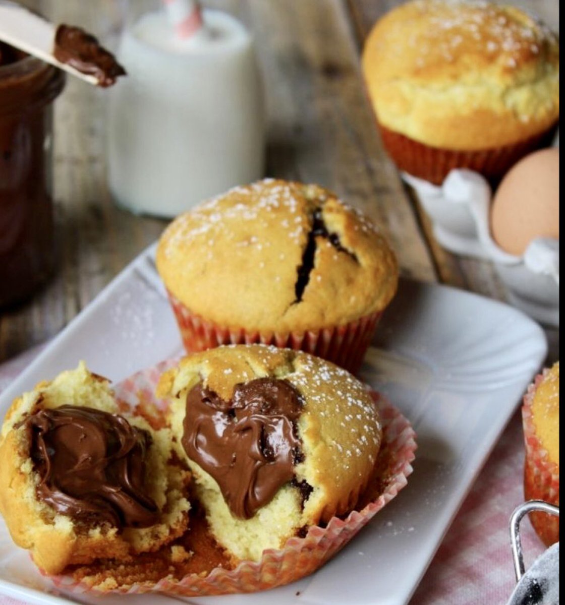 NUTELLA MUFFIN! 🍫🧁
#muffin #food #desert #tasty #Foodie <a href="/DessertPassion/">Dessert Time</a> 🥰