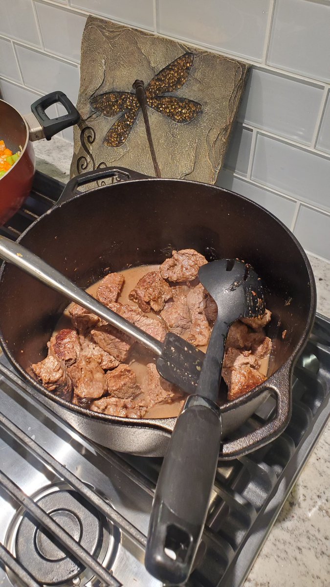LoneStarNiner's tweet photo. No #niners today so I made a Tri-tip beef stew on this fine cool fall day in Texas 😋. #beefstew #sundaydinner #SundayFunday #byeweekvibes https://t.co/GvU72wuV7j