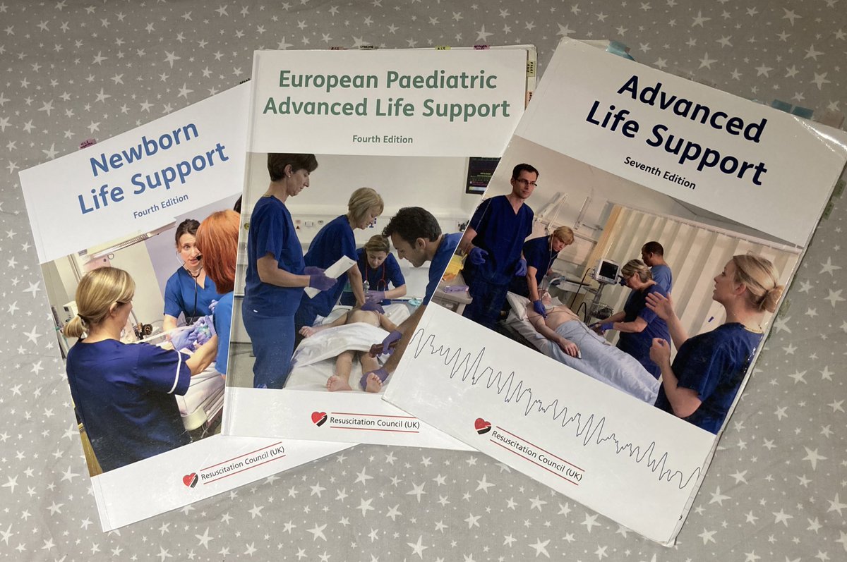 repeachey's tweet image. #gottacatchemall 
today I get to add saving medium-sized peoples’ lives to my growing collection of qualifications. thank you to @ResusCouncilUK and all at #PrincessAlex hospital #EPALS  #passed #savinglives #lifesupport #acutecare #resuscitation #children #smallhumans