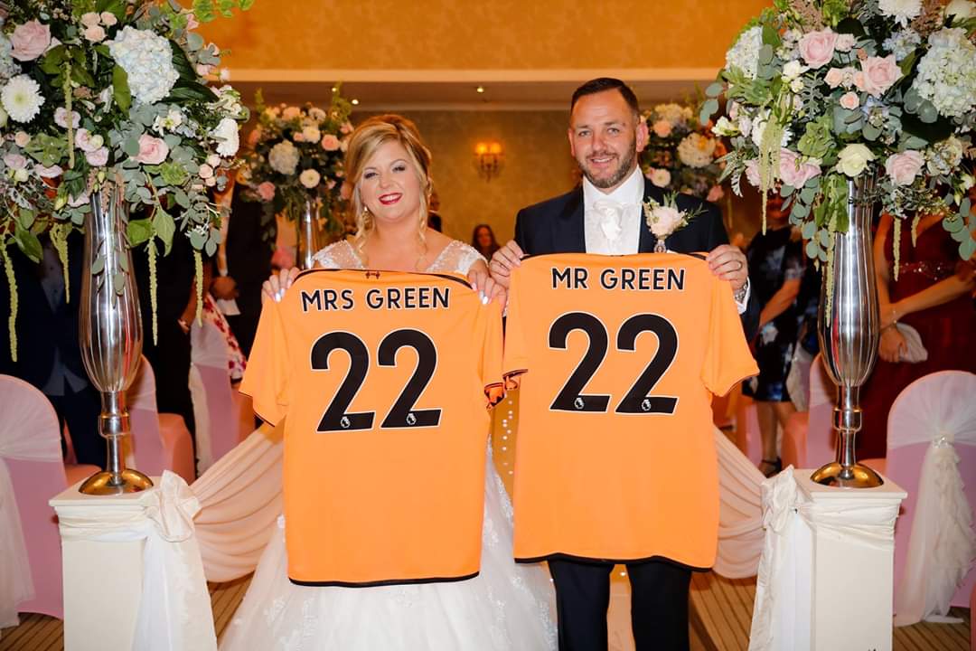 Wincklegreen's tweet photo. Happy birthday to my handsome husband @rjgfootballcoa1 and a happy 3years married hope you've had the best day we could in lockdown i love you to the moon and back again always  ♥️🌙 xxx https://t.co/dH4Ui9SD47