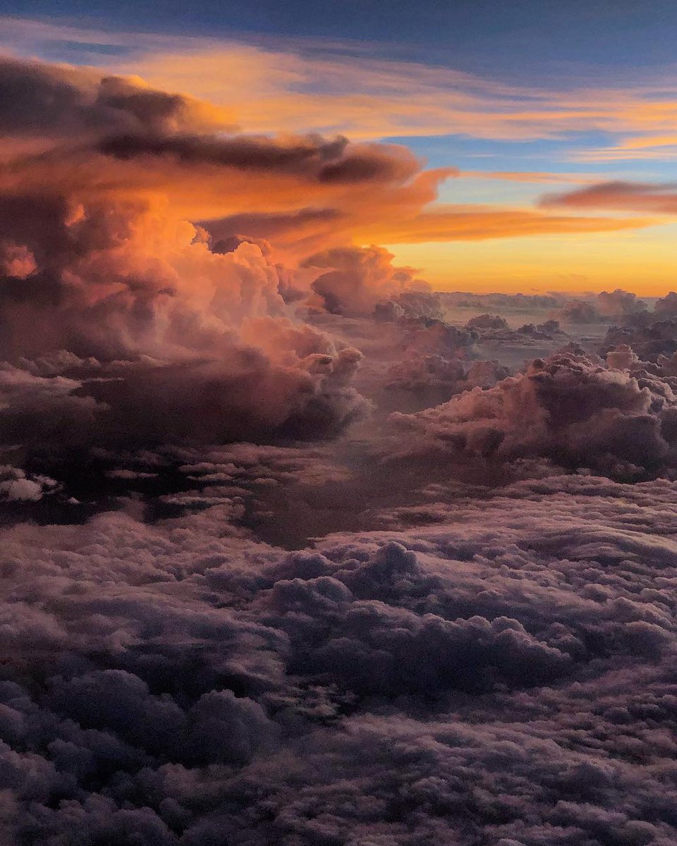 jimkchin's tweet image. The rewards of a window seat.