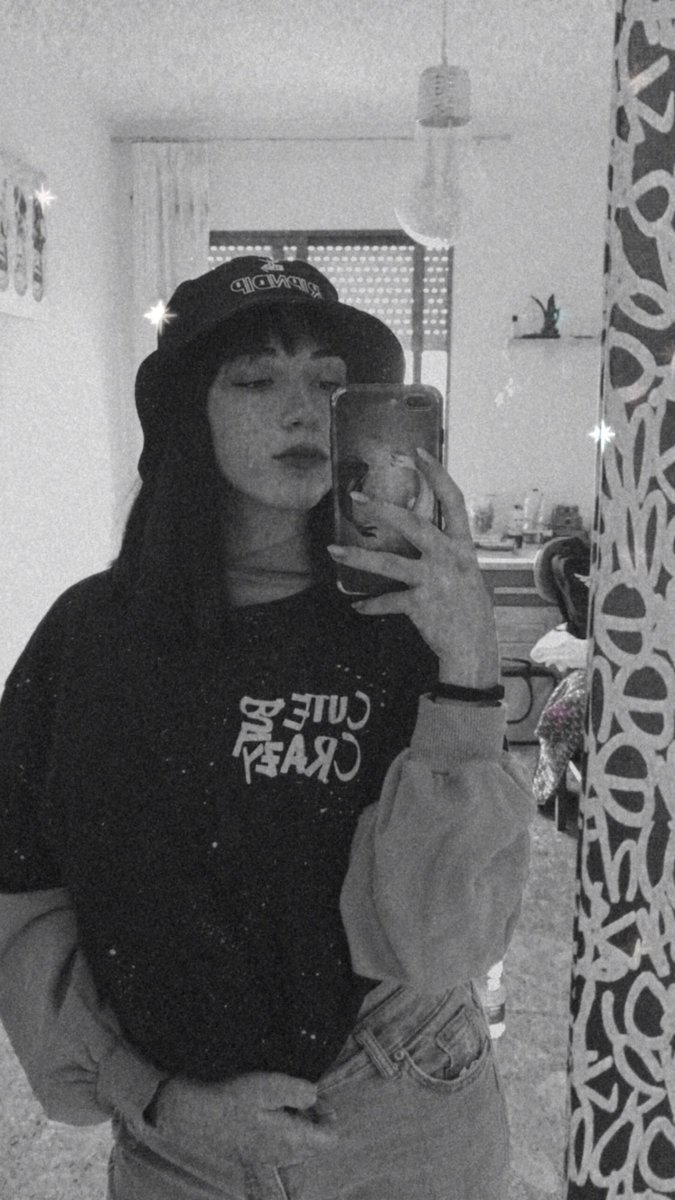 rebull_marina9's tweet photo. 🖤🤍 https://t.co/x0pU8SJ4fF