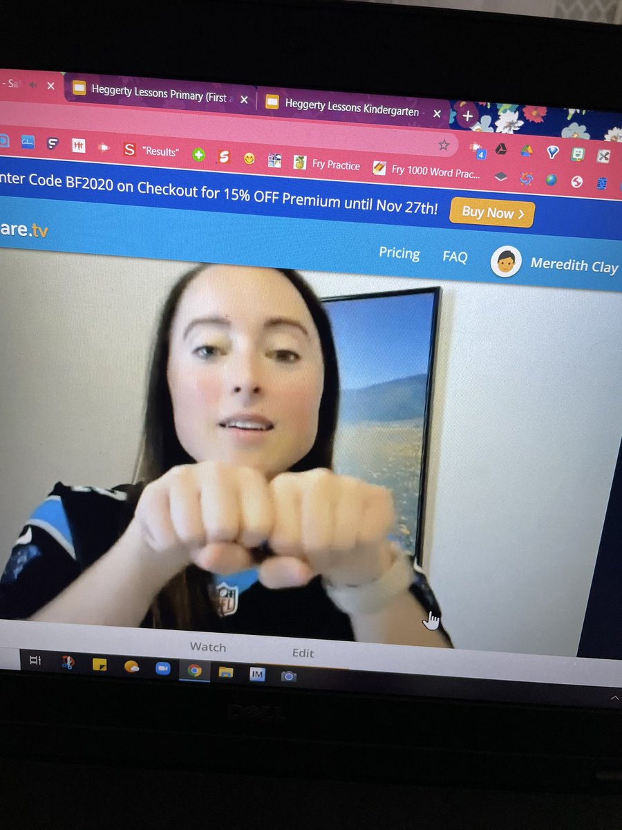 mrsmeredithclay's tweet photo. When it’s game day and you plan to record your Phonemic Awareness lessons for your students! #timetorepresent #PantherNation #HickorySchools @Panthers @HeggertyPA #teachersalsoworkontheweekends 🥰 https://t.co/p65vtOYCkL