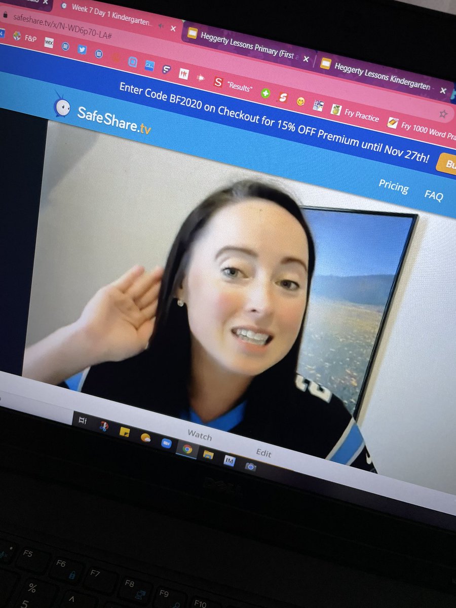 mrsmeredithclay's tweet photo. When it’s game day and you plan to record your Phonemic Awareness lessons for your students! #timetorepresent #PantherNation #HickorySchools @Panthers @HeggertyPA #teachersalsoworkontheweekends 🥰 https://t.co/p65vtOYCkL