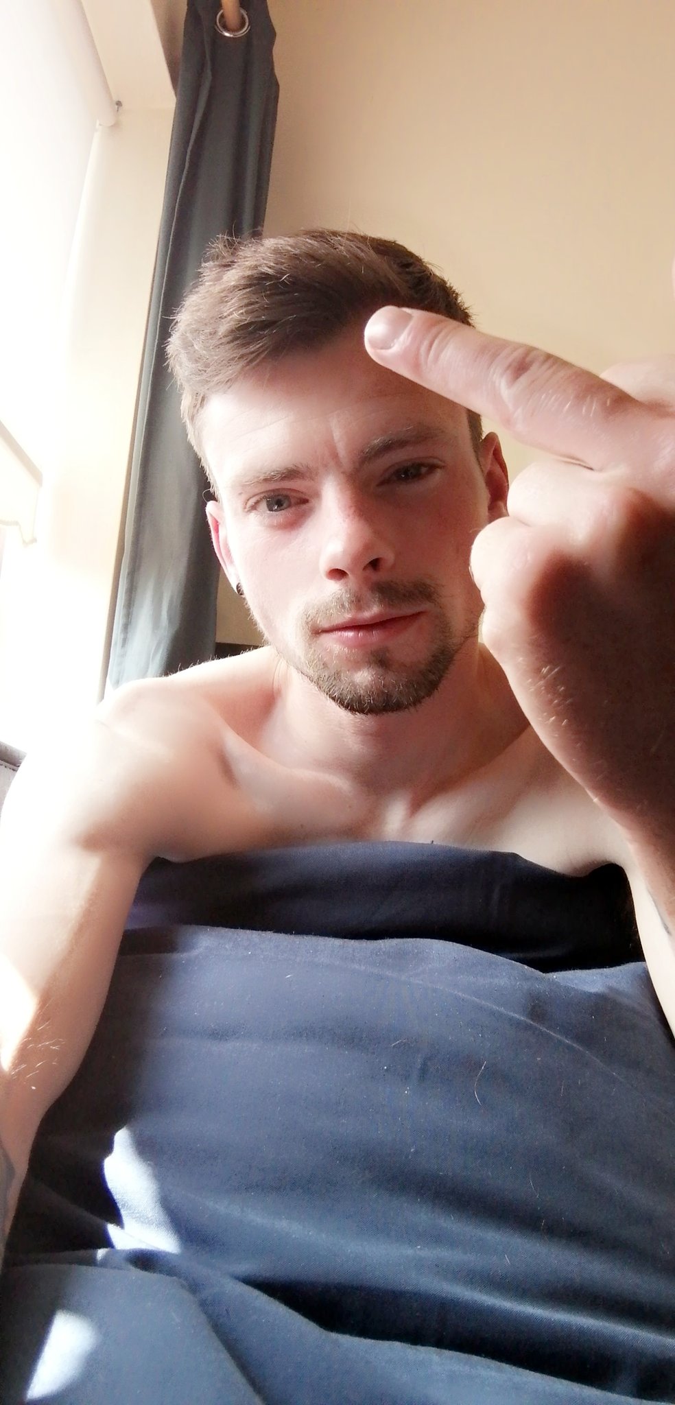 https://t.co/dlHGxpaQMg follow me and see how much love I have https://t.co/EU85AhfPbs