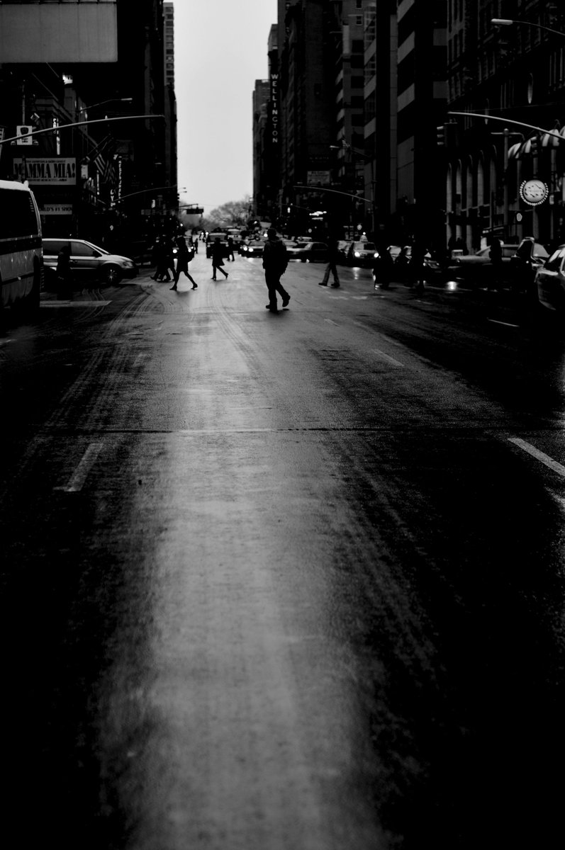 FabiollaLou's tweet photo. It was January, 2012
https://t.co/NZTRdFMwmB

#nyc #newyork #rainy #cityscape #fineartphotography #photography #shopfineart #empowerartists #blackandwhitephotography #photographylovers #blur #gritty #oldstreets #ancientstreets #bnwphotography #blackandwhitephoto https://t.co/UZ7w4YjMFv