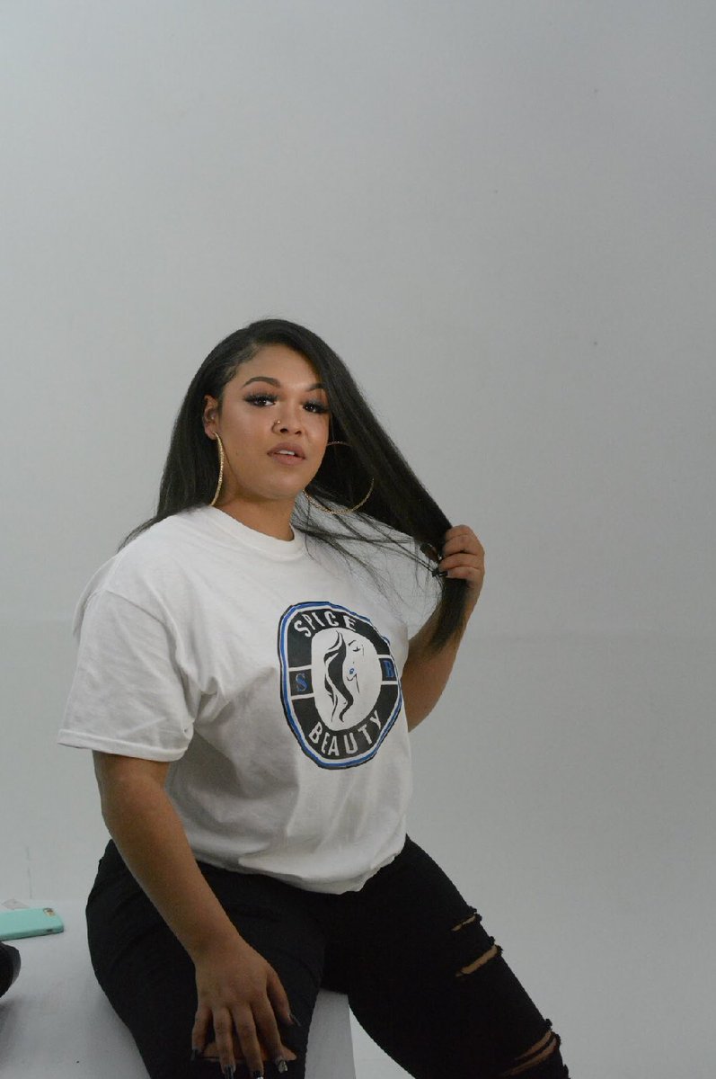 SpiceBeautSpace's tweet photo. For the shirt SHOP 
https://t.co/wB5ewfAKRo #spicebeautyspace https://t.co/ZXQBWjwdzO