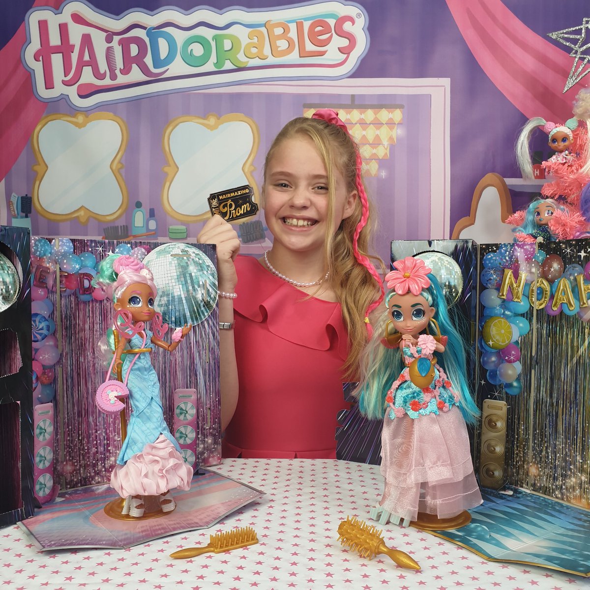 MMoonicorn's tweet photo. [AD] Did somebody say prom? The #hairdorables #hairmazing #promperfect fashion dolls are here just in time for the party season! Even though we have to #StayHome right now, its still fun to dress up ! @hairdorables @JustPlayToys https://t.co/GjWW08BNBG