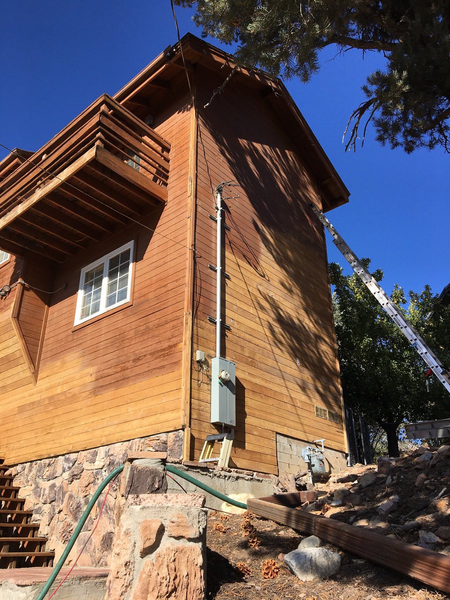 concreteblast's tweet photo. #sandblasted to prep this #mountain #home for new coat of sealer
#California #alliedsandblasting #mobilesandblasting #sandblastedwood #sandblastking # https://t.co/ap9iktOcgH