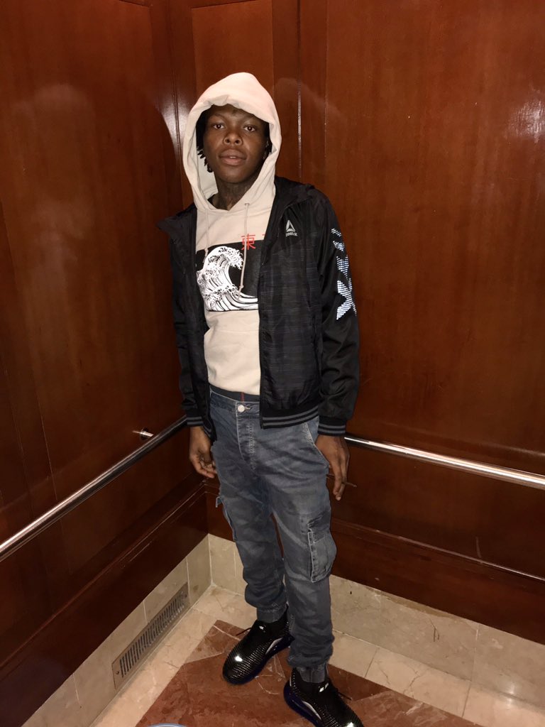 Wphoncho's tweet photo. Temperature nigga wit dat bag 😈🗣 https://t.co/YnNkvOgIII