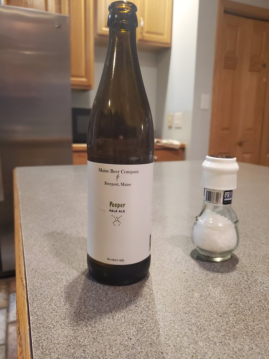NVisnapuu's tweet photo. @mainebeerco your peeper is the real deal https://t.co/IvWPyWKEZc