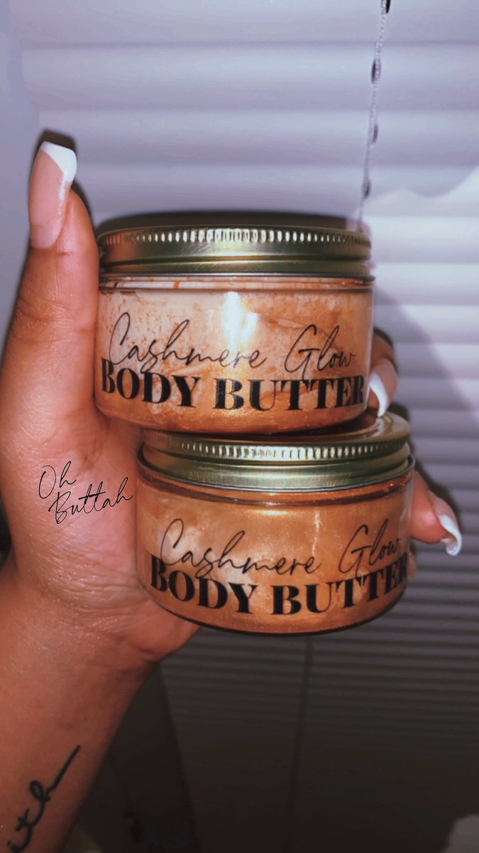 BFelt_BDMG's tweet photo. Fellas, Christmas is coming. Your girl is tired of that old Bath & Body Works. Shop with @ohbuttah for the Mrs. Black owned, all natural, & homemade. Hell, get it for yourself. I use it everyday 🤷🏾♂️ Whatchu waiting for? #WhatChuDoin https://t.co/DwwuDWKFE4