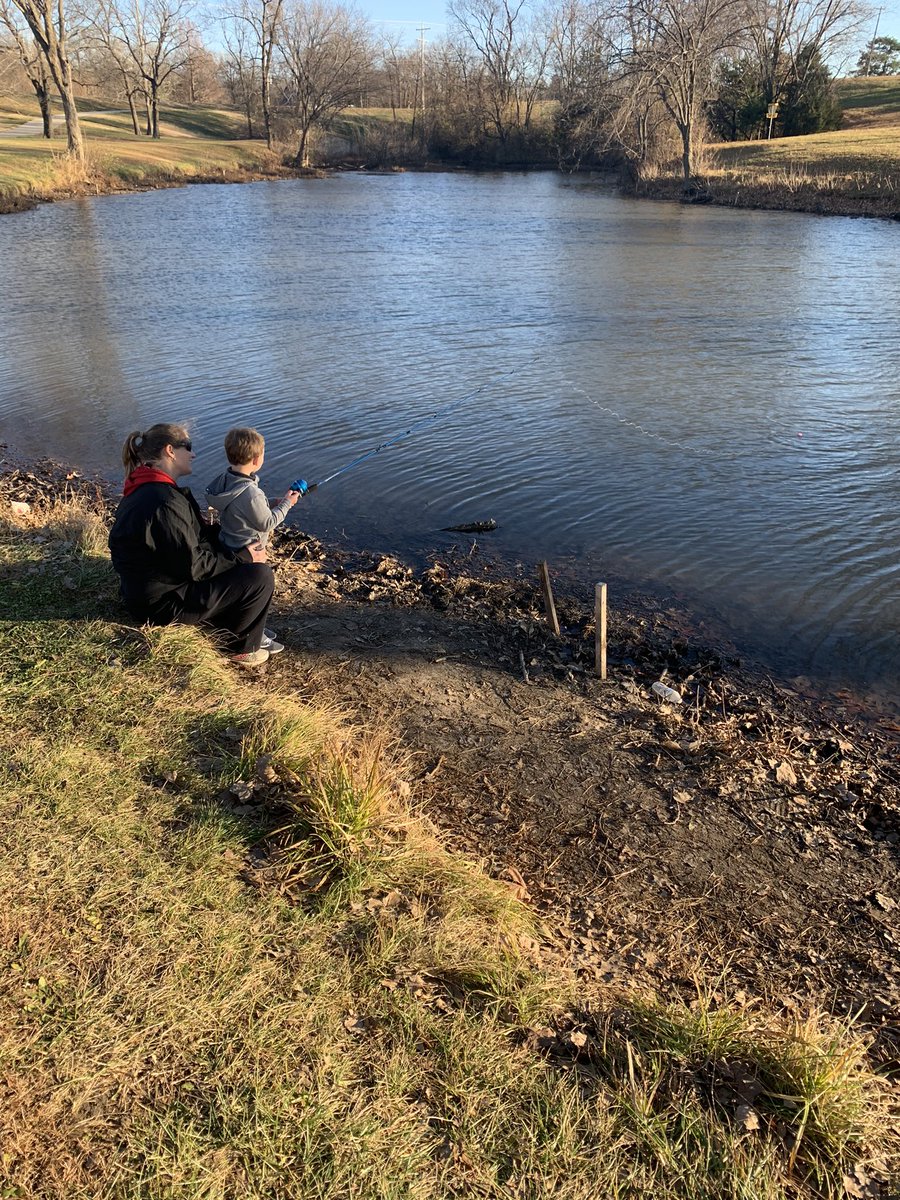 Connor_Falor's tweet photo. I’m glad I could show mom and sad how to catch fish. 🎣 https://t.co/1HNzebkOGM