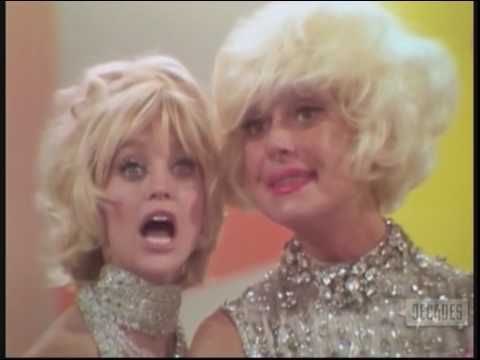 Happy Birthday to my fellow blonde, the lovely Goldie Hawn! 