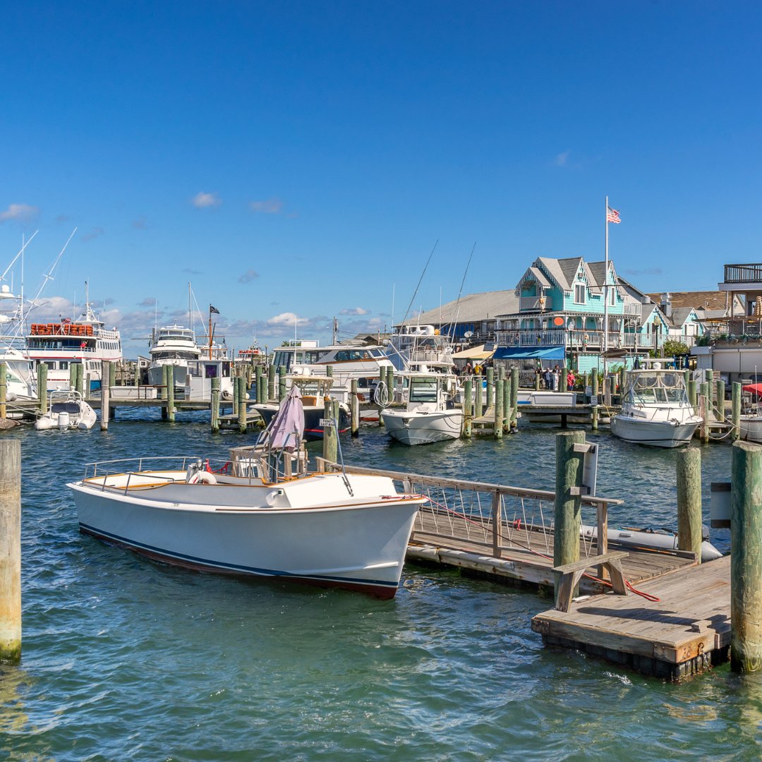capeyachts's tweet photo. "Whatever you do, don’t call it Oak’s Bluff."
This is a snippet from our Boating Lifestyle Blog post written by Yacht Broker, Mark Barrett. Read up on more of the teams' favorite cruising destinations! https://t.co/RvU2tT5D7D #oakbluffs #boatblog #sailing https://t.co/nN7JA7u5kK