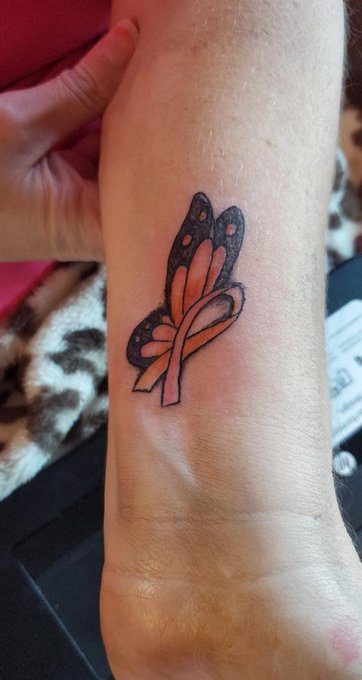 So I got my first tattoo today. I wanted pink and yellow for #breastcancer and #bonecancer https://t<a href="/tag/breastcancer"class="tags"><span>#breastcancer</span></a><a href="/tag/bonecancer"class="tags"><span>#bonecancer</span></a>