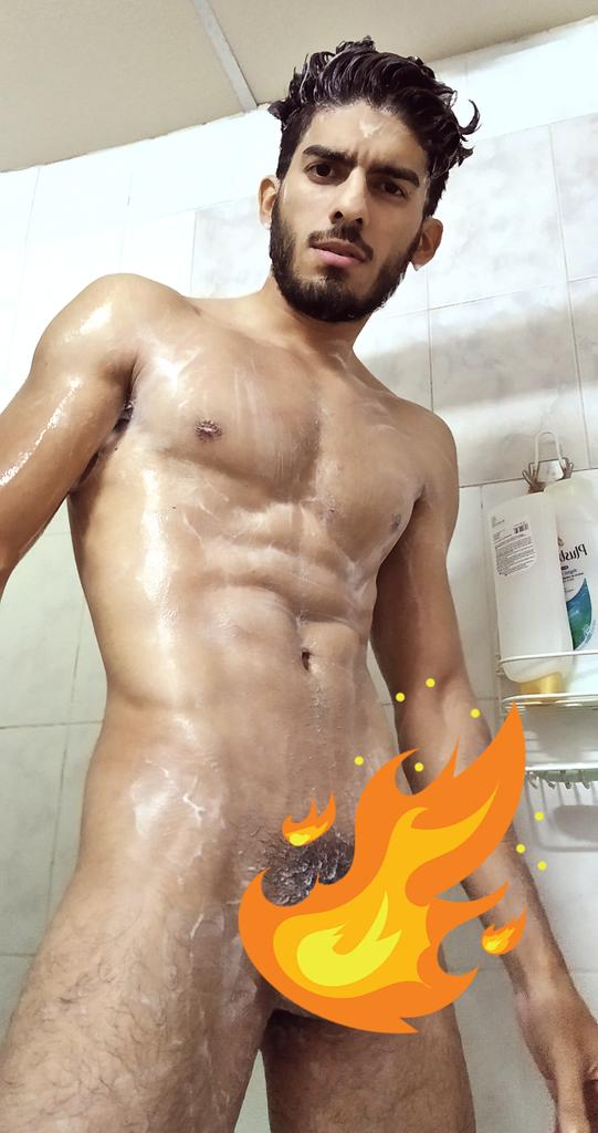ricardo_tranqui's tweet photo. Las personas que le den RT y Like al mismo tiempo les pasaré al Dm una foto sin censura (paciencia, lo hare poco a poco 🙏🏻) https://t.co/8o2Fsz07UM https://t.co/7cJGlZlJW8