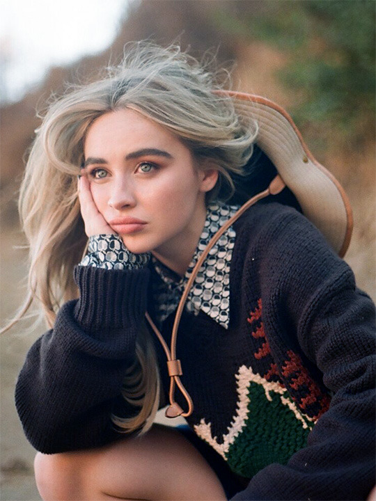 ALongbottom_'s tweet photo. ✽ 𝑨𝑳𝑰𝑪𝑬 𝑳𝑶𝑵𝑮𝑩𝑶𝑻𝑻𝑶𝑴 𝑰𝑰. ✽

➵ Hᴜғғʟᴇᴘᴜғғ.
➵ Cʟᴜᴍsʏ﹐ sᴏғᴛ ᴀɴᴅ sᴡᴇᴇᴛ﹐ ʙᴜᴛ ɴᴏᴛ sᴛᴜᴘɪᴅ. 

❝ 𝑰𝒕'𝒔 𝒏𝒊𝒄𝒆 𝒕𝒐 𝒃𝒆 𝒊𝒎𝒑𝒐𝒓𝒕𝒂𝒏𝒕, 𝒃𝒖𝒕 𝒊𝒕'𝒔 𝒎𝒐𝒓𝒆 𝒊𝒎𝒑𝒐𝒓𝒕𝒂𝒏𝒕 𝒕𝒐 𝒃𝒆 𝒏𝒊𝒄𝒆. ❞ 

                      ↻ + ♡ https://t.co/HsTD9UmKu2