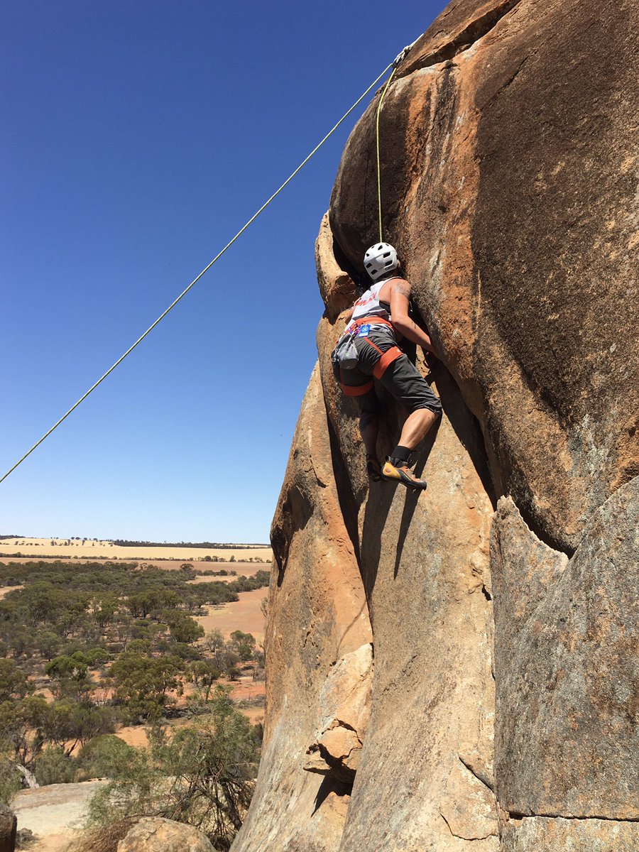DrJessStromberg's tweet photo. Beauty weekend to learn to #handjam. Only lost a little skin, and was worth it for the views. 🧗🏼⛺️🌄 #gaysinthewild #rockwallabies #rockclimbing #granite #camping #westralia https://t.co/rFJRJsIAD8