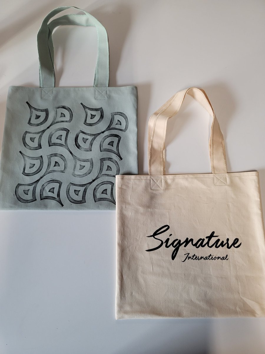 SigThreads's tweet photo. We are back, and active on Twitter! 

We have just dropped these new tote bags on our website, in collaboration with Embeloeshed (@AnnabelLoesch).

Hand made bags, hand stamped pattern. Great gift 🙂

https://t.co/Txxkj4AFEC https://t.co/Doib8NBN8D