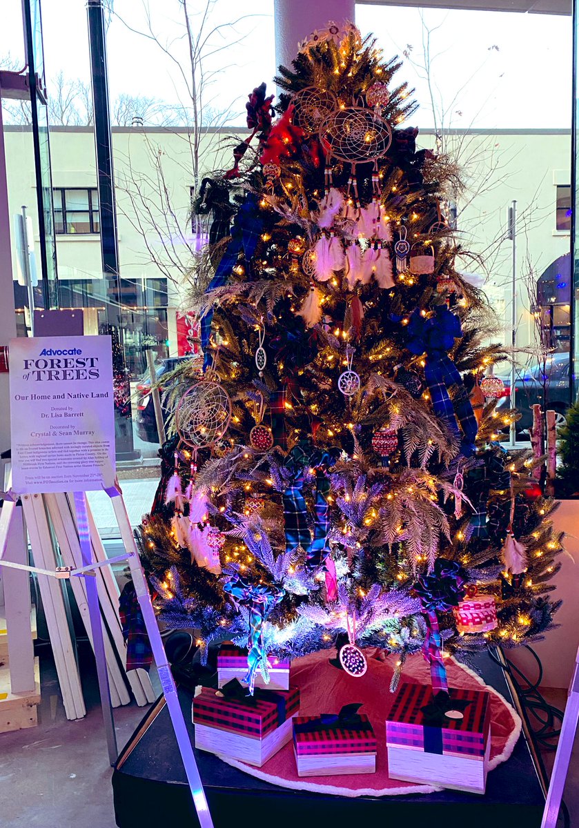 HIAACEO's tweet photo. This year’s trees🎄 at #2020FOT are absolutely beautiful ✨. If you stop by #TheDoyle, you won’t be disappointed! You can bid on these beautiful trees and much more at https://t.co/MkmPAN08xu, until Nov 28. All in support of @MentalHealthNS https://t.co/oemFfYv8p1