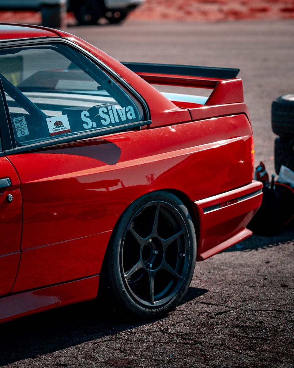 Garagistic's tweet photo. Love seeing people take these out of their garage onto the track like they were meant to be 😌
​Tag the owner! 
​-
🔱Give Moderns Hell
#garagistic ​#e30 #e30m3 #garagistic #trackcar #bmwe30 #bmwe30m3 #m3 #bmwm3 #racing #e30lifestyle #e30mafia #thedirtythirty #e30kings https://t.co/8V5cQp9Z6Z