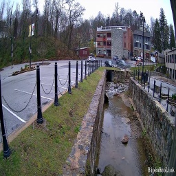 umbc_floodbot's tweet photo. Temperature reading at Hamilton Str. Parking Lot on 11/22/2020, 18:00 is: 53.17. It feels like 53.17. Raining Probability 0.11. Rain Intensity : 0.0013 The day is Overcast . #ECStrong,# #ECFlood,#ECStrong,#Flood,#Flashflood,#Floodbot,#AIConverse #UMBC Prototype/NSF GR#1640625 https://t.co/rxfZKHEAc5