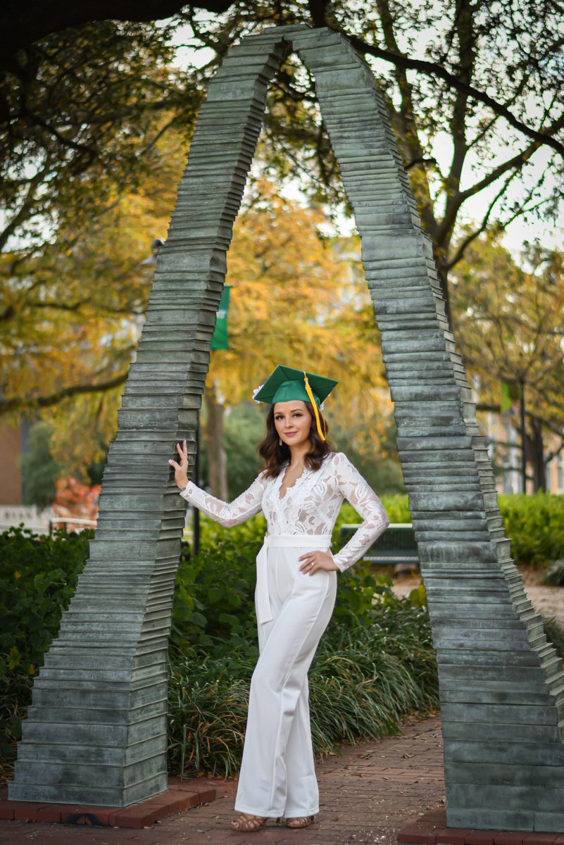 JordanCoop97's tweet photo. ✅Major in psychology, minor in sociology
✅Meet the man on my dreams  next up; Doctoral Program in Clinical Psych. Y’all catch me on the flip side 😏 https://t.co/GbJbcFjAgP