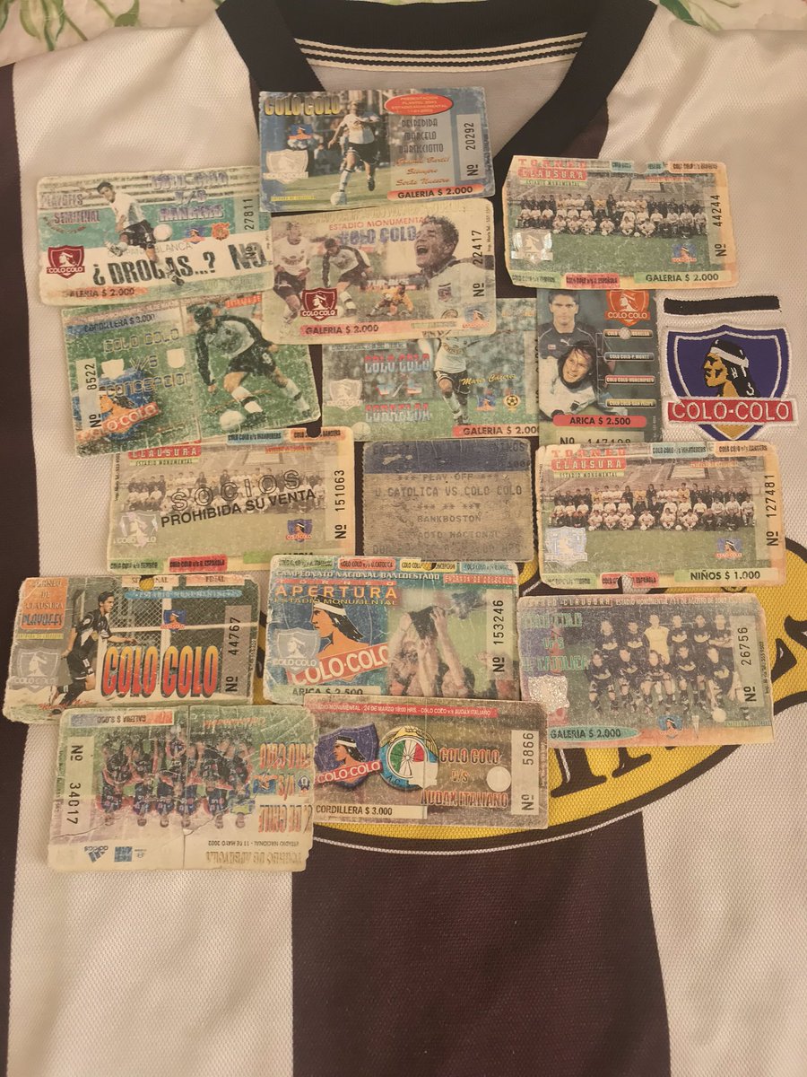 fcosalda14's tweet photo. @LealBrauliotop2 Imposible no emocionarse con el campeonato en la quiebra, aún colecciono las entradas de la campaña (aunque la final con la uc poco se nota). Les vamos a estar eternamente agradecidos. Campeón en la quiebra, no lo olvidos más @chamagol32 @marcelobarti https://t.co/DjNiphGRcI